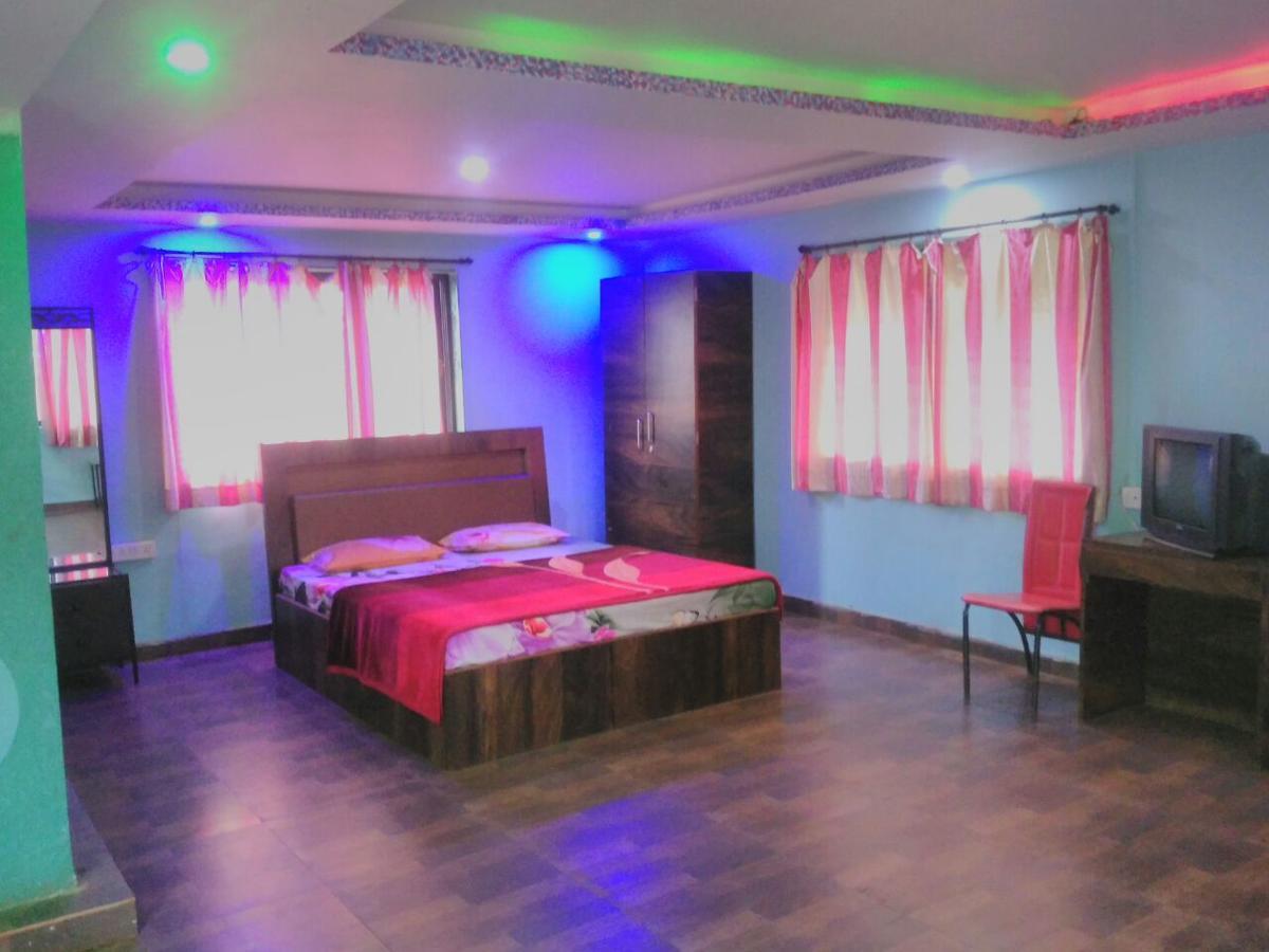 Yogadaa Royal Resort Mahābaleshwar Eksteriør bilde